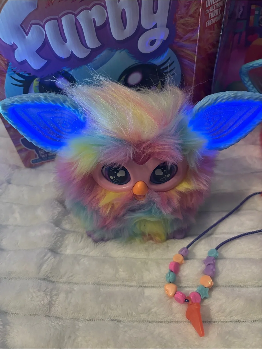 Hasbro 2023 Furby Coral 15 Fashion Accessories, Interactive Two Plush Toys